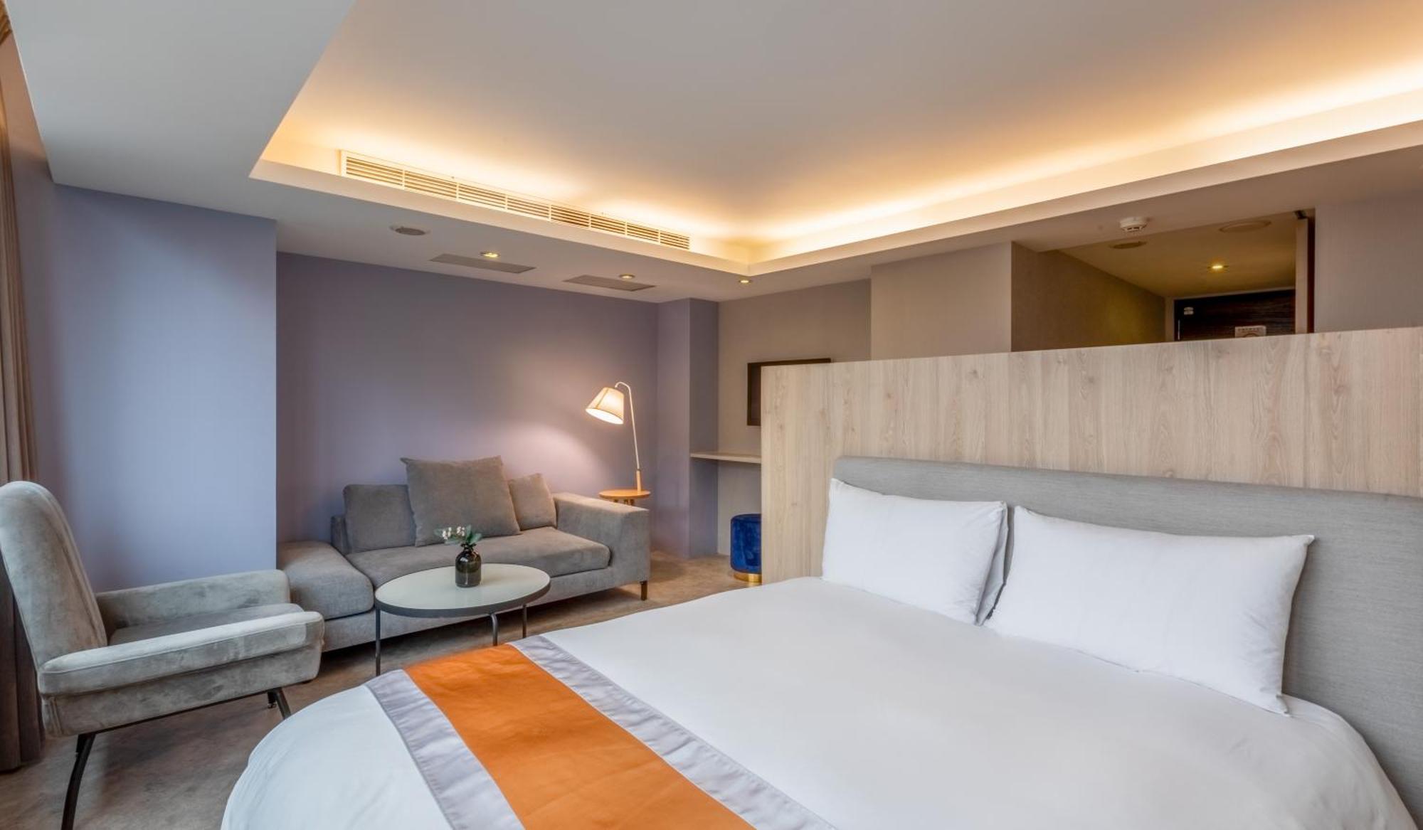 Ren Mei Fashion Hotel Тайджун Екстериор снимка