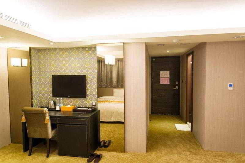 Ren Mei Fashion Hotel Тайджун Екстериор снимка